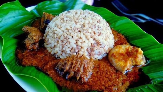 Ofada rice and sauce for catering